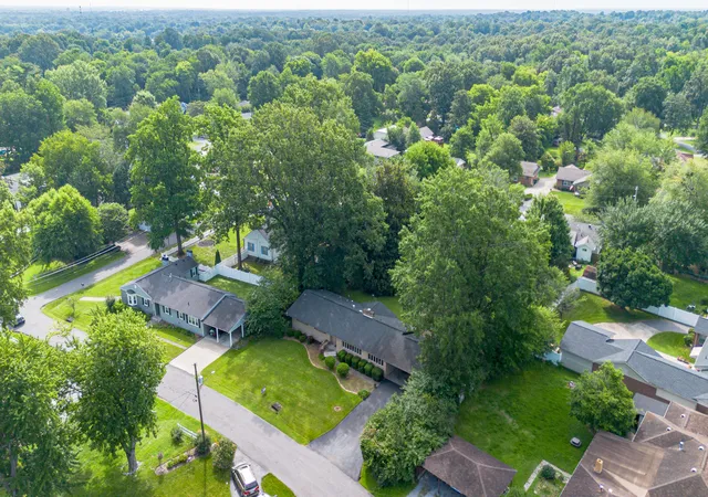 5th image of 4116 Court Ave, Paducah, KY 42001 | MLS# 26015986