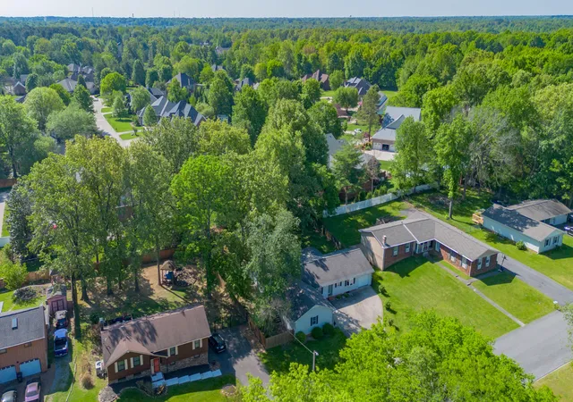 51st image of 3942 Halehaven Dr, Paducah, KY 42001 | MLS# 26016065