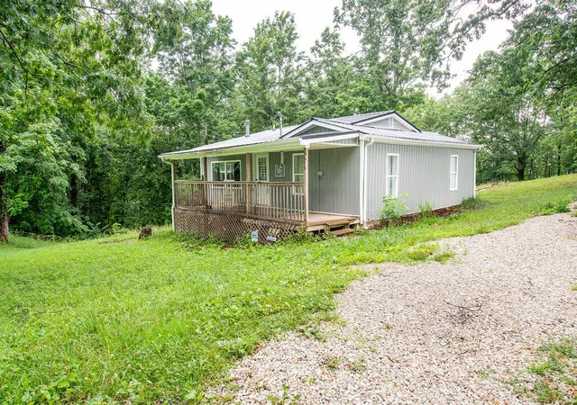 Homes for sale in Clearfield, KY | 1797 E Clack Mountain Rd, Clearfield, KY 40313 | MLS# 26015833