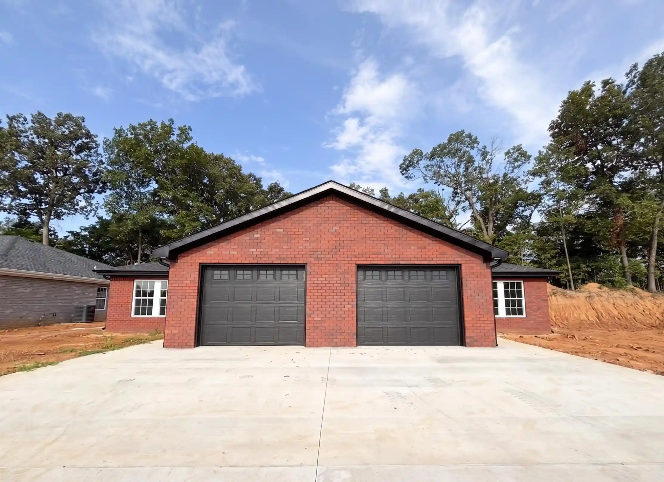 Photo 1 of Townhouse for sale at 161 Blanton Ct, Paducah, KY 42003 | MLS# 26015837 | Listing updated on 2026-10-22