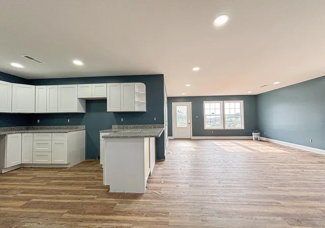 Photo 4 of Townhouse for sale at 161 Blanton Ct, Paducah, KY 42003 | MLS# 26015837 | Listing updated on 2026-08-13