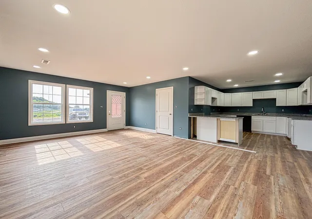 Photo 3 of Townhouse for sale at 167 Blanton Ct, Paducah, KY 42003 | MLS# 26015842 | Listing updated on 2026-08-19