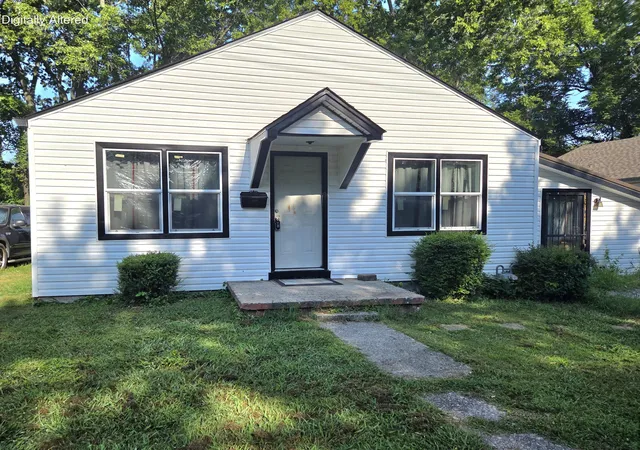 Homes for sale in Hopkinsville, KY | 153 N Mcpherson Ave, Hopkinsville, KY 42240 | MLS# 26017366