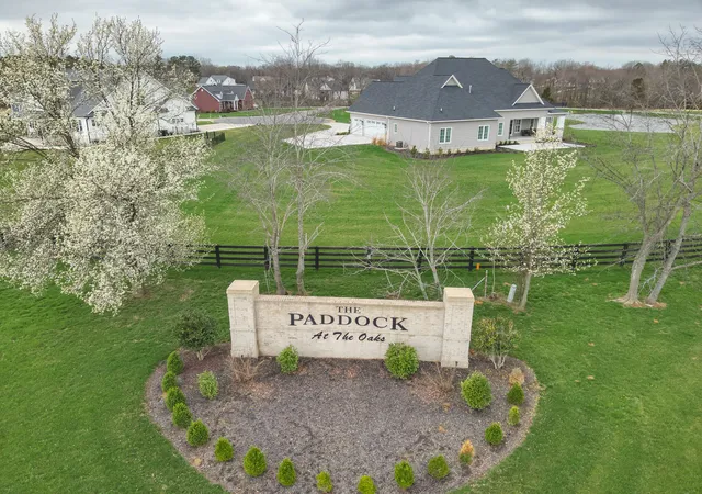 12th image of 110 Saddle Crk Dr, Paducah, KY 42001 | MLS# 26017455