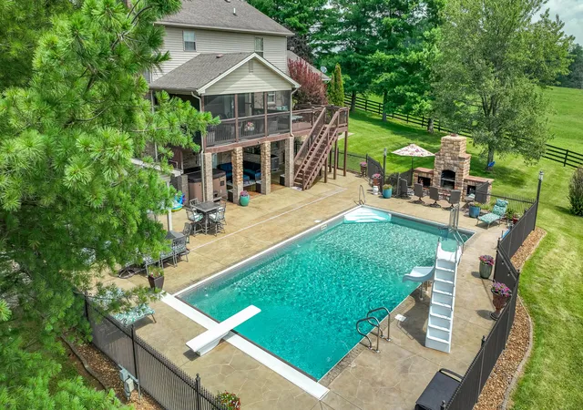Homes for sale in Mount Vernon, KY | 5694 Scaffold Cane Rd, Mount Vernon, KY 40456 | MLS# 26016125
