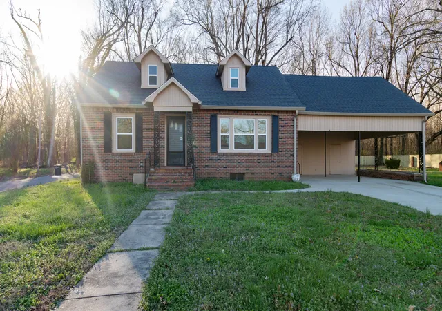 2nd image of 1353 Reed Ave, Paducah, KY 42001 | MLS# 26017019
