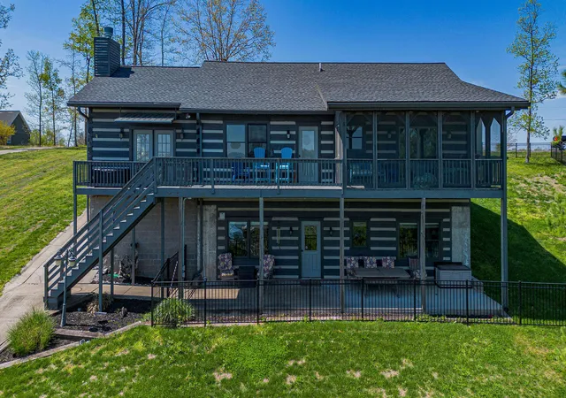Photo 1 of Single family home for sale at 458 Sherwood Dr, Gilbertsville, KY 42044 | MLS# 26016002 | Listing updated on 2026-09-10
