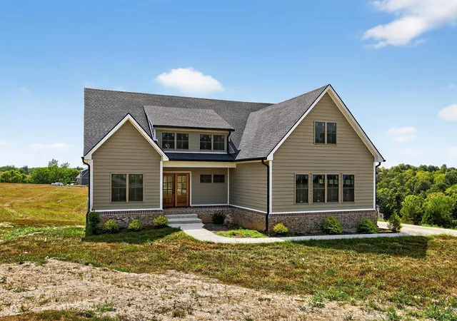 Homes for sale in Lancaster, KY | 47 Hills Ln, Lancaster, KY 40444 | MLS# 26015934