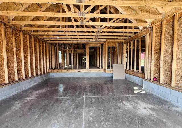 Homes for sale in Mt Sterling, KY | 152 Double Tree, Mt Sterling, KY 40353 | MLS# 26015953