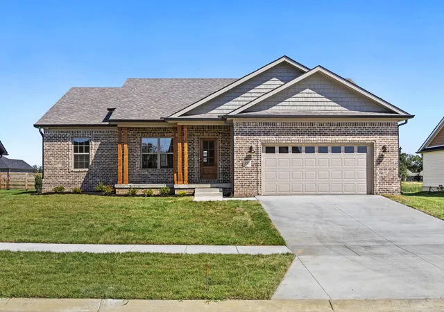 Single family home for sale at 332 Mohegan Trl, Richmond, KY 40475 | MLS# 26020608