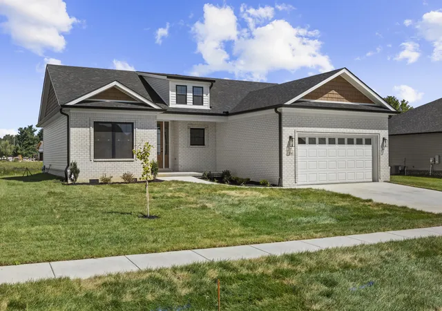 Photo 1 of Single family home for sale at 334 Mohegan Trl, Richmond, KY 40475 | MLS# 26020606 | Listing updated on 2026-10-07
