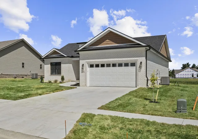 Photo 2 of Single family home for sale at 334 Mohegan Trl, Richmond, KY 40475 | MLS# 26020606 | Listing updated on 2026-10-07