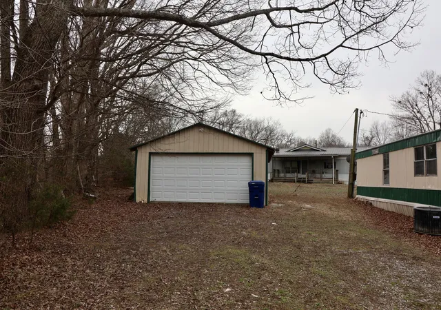 Photo 1 of Single Family Residence at 55 Seminole Dr, Cadiz, KY 42211 | MLS# 26019251 |  | Sold on 2026-10-07