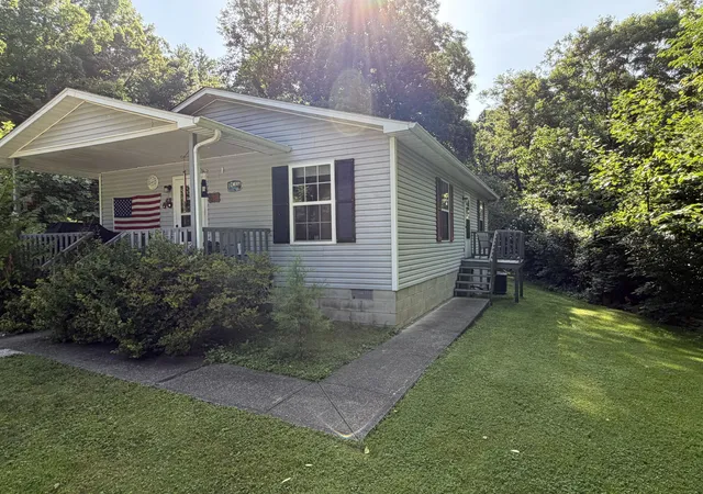 Homes for sale in Vanceburg, KY | 82 Stevens Ln, Vanceburg, KY 41179 | MLS# 26015985