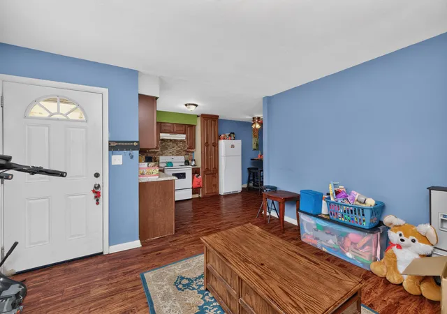 3rd image of 755-757 Terrace View Dr, Lexington, KY 40504 | MLS# 26016067