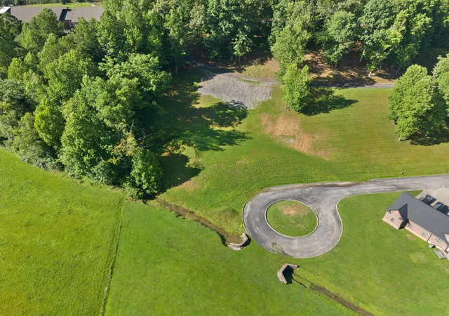 Photo 4 of Land for sale at 9998 & 9999 Weldon Pointe Rd, Corbin, KY 40701 | MLS# 26017585 | Listing updated on 2026-08-04