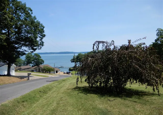 2nd image of 27 Paradise Point, Gilbertsville, KY 42044 | MLS# 26016013