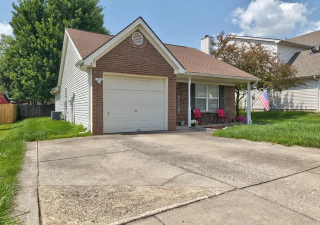 Homes for sale in Georgetown, KY | 124 W Chopin Wy, Georgetown, KY 40324 | MLS# 26016014