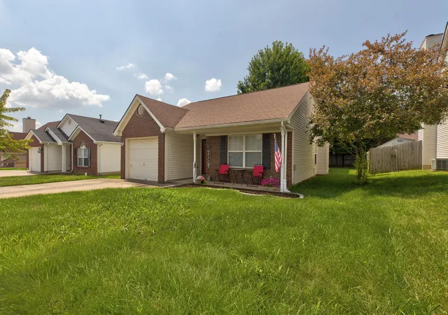 Homes for sale in Georgetown, KY | 124 W Chopin Wy, Georgetown, KY 40324 | MLS# 26016014