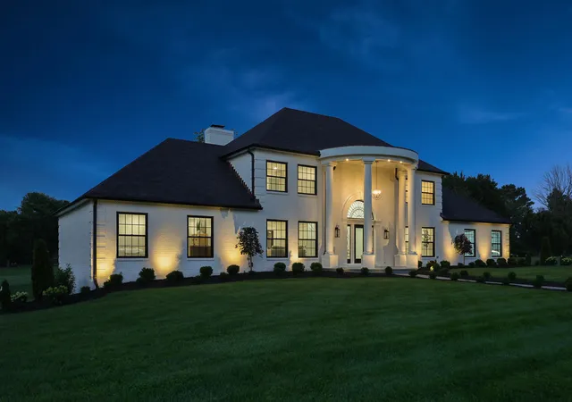 3rd image of 2202 Bahama Rd, Lexington, KY 40509 | MLS# 26016025
