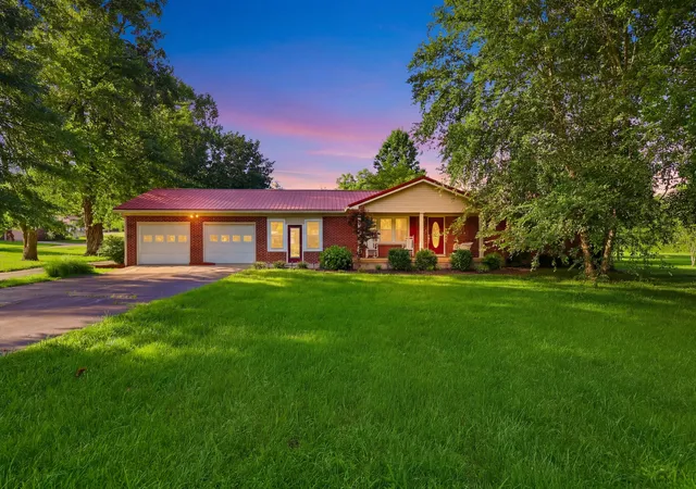 Photo 1 of Single family home for sale at 1390 Alton Sta Rd, Lawrenceburg, KY 40342 | MLS# 26017398 | Listing updated on 2026-09-11