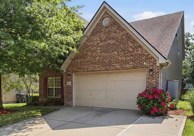 Homes for sale in Lexington, KY | 3084 Majestic View Walk, Lexington, KY 40511 | MLS# 26016111