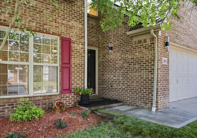 Homes for sale in Lexington, KY | 3084 Majestic View Walk, Lexington, KY 40511 | MLS# 26016111