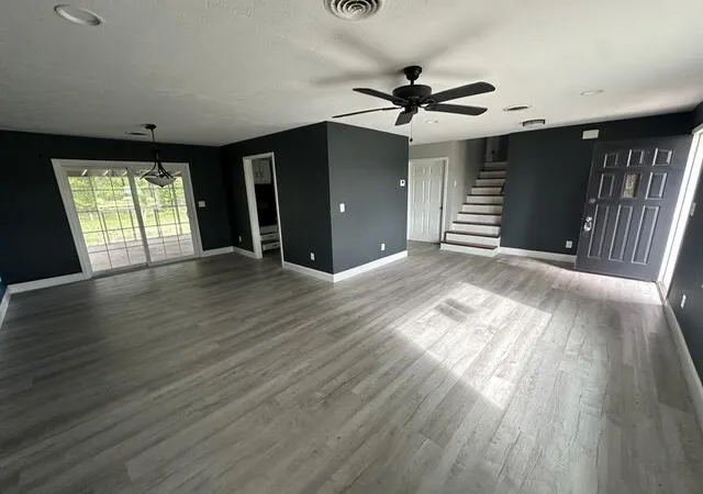 5th image of 7740 Old Mayfield Rd, Paducah, KY 42003 | MLS# 26016078