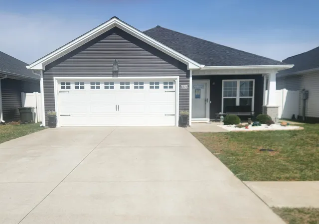 Homes for sale in Hopkinsville, KY | 562 Justify Dr, Hopkinsville, KY 42240 | MLS# 26016096
