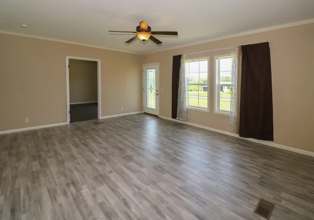 5th image of 2014 Husband Rd, Paducah, KY 42003 | MLS# 26016061