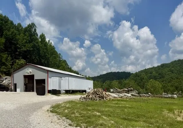 Homes for sale in Frenchburg, KY | 3040 US 460, Frenchburg, KY 40322 | MLS# 26016230