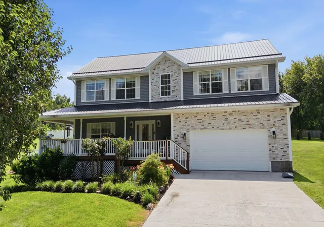 Photo 1 of Sale Pending at 3826 Hickory Hl Dr, Somerset, KY 42503 | MLS# 26016204 | Listing updated on 2026-10-08