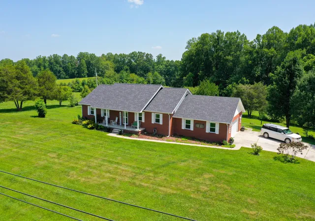 Homes for sale in Lily, KY | 79 Hopkins Cemetery Rd, Lily, KY 40740 | MLS# 26016081