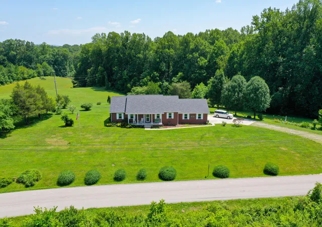 Homes for sale in Lily, KY | 79 Hopkins Cemetery Rd, Lily, KY 40740 | MLS# 26016081
