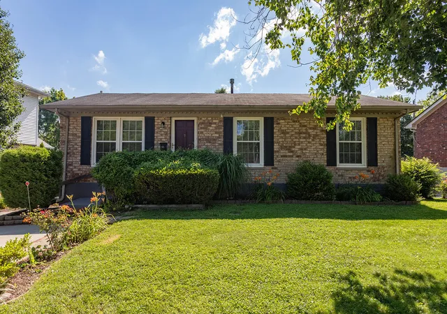 Homes for sale in Lexington, KY | 3516 Camelot Dr, Lexington, KY 40517 | MLS# 26016109