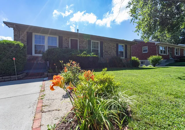 Homes for sale in Lexington, KY | 3516 Camelot Dr, Lexington, KY 40517 | MLS# 26016109