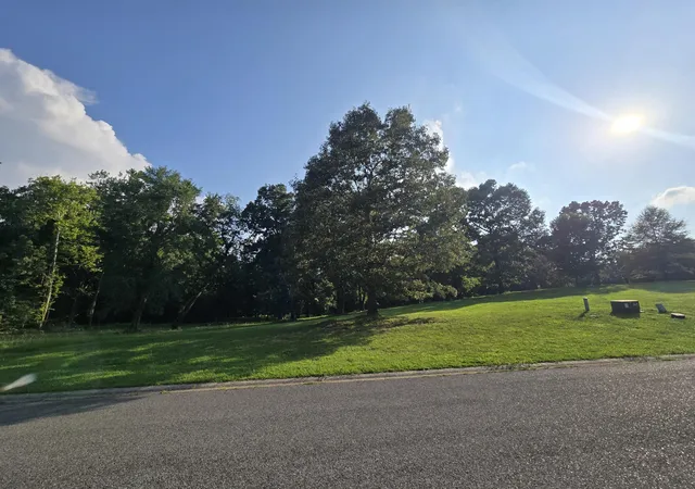Homes for sale in Benton, KY | Lot 35 Bent Creek Dr, Benton, KY 42025 | MLS# 26016106