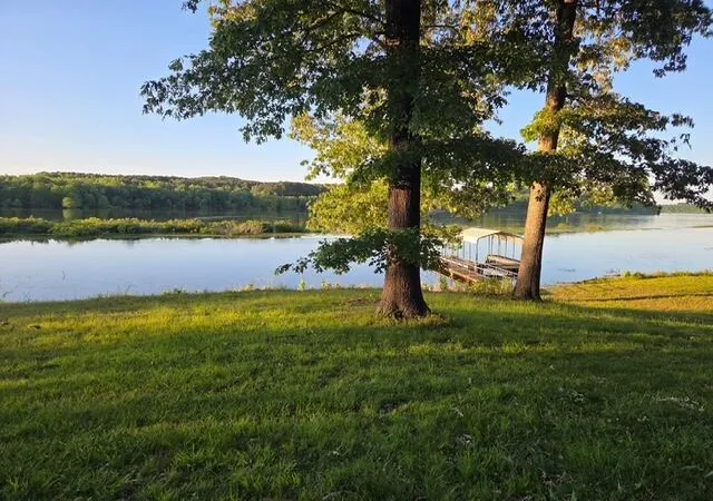 Photo 4 of Single family home for sale at 7024 Pottertown Rd, Murray, KY 42071 | MLS# 26016110 | Listing updated on 2026-09-28