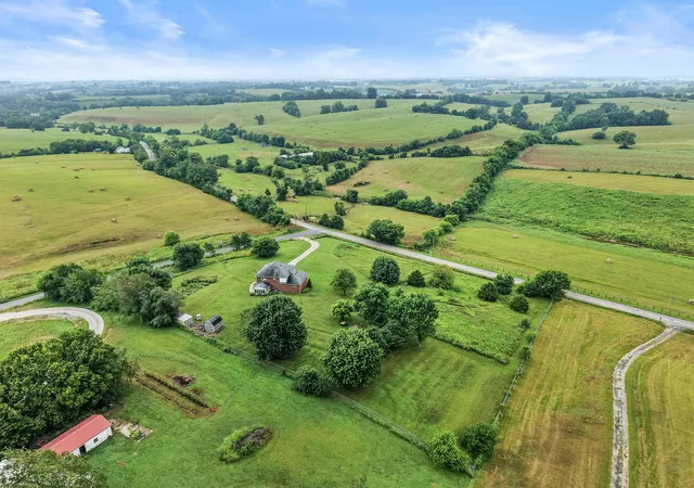 Homes for sale in Mount Sterling, KY | 3290 Osborne Rd, Mount Sterling, KY 40353 | MLS# 26017272