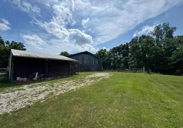 Photo 3 of Single family home for sale at 1800 Highway 1955, Mc Kee, KY 40447 | MLS# 26018620 | Listing updated on 2026-08-22