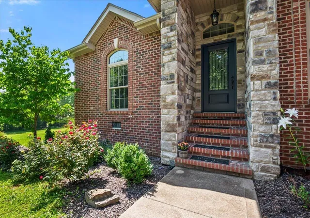 Homes for sale in London, KY | 542 Kirkwood Dr, London, KY 40744 | MLS# 26016207