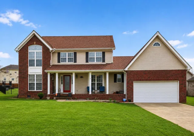 1st image of 300 Juniper Dr, Nicholasville, KY 40356 | MLS# 26016135