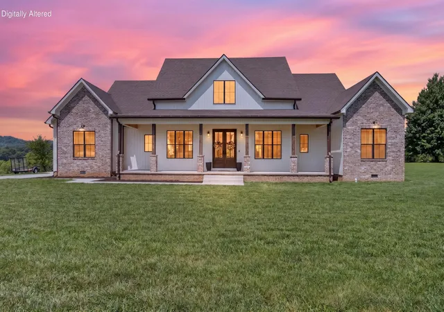 Homes for sale in Stanford, KY | 39 Bradley St, Stanford, KY 40484 | MLS# 26016381