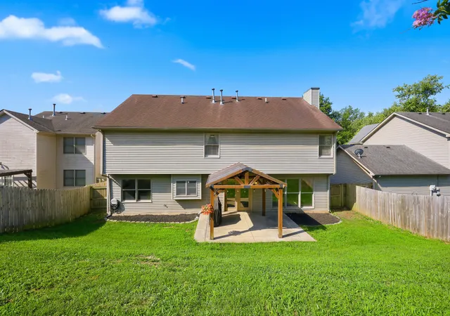 Homes for sale in Lexington, KY | 473 Amberley Dr, Lexington, KY 40515 | MLS# 26016152