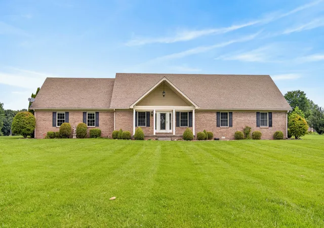 Photo 2 of Single family home for sale at 1408 Ky 80, Windsor, KY 42565 | MLS# 26016166 | Listing updated on 2026-07-13