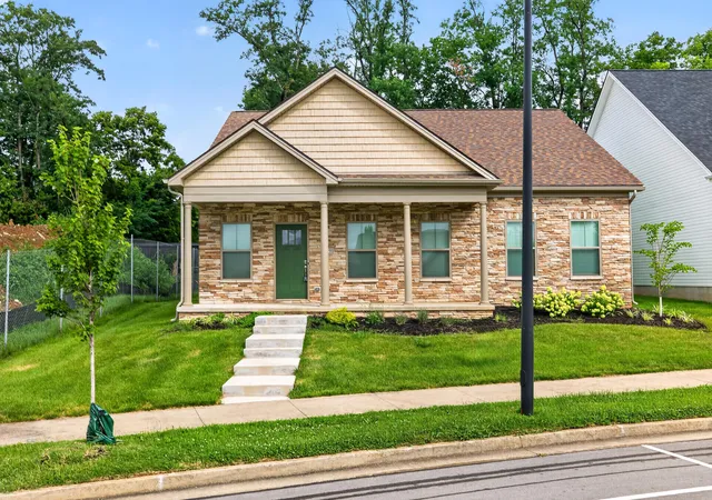 Homes for sale in Lexington, KY | 529 Shropshire Ave, Lexington, KY 40508 | MLS# 26018114