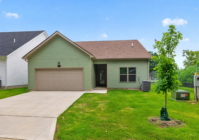 Homes for sale in Lexington, KY | 529 Shropshire Ave, Lexington, KY 40508 | MLS# 26018114