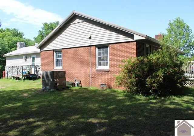 Homes for sale in Mayfield, KY | 3245 Kentucky 58, Mayfield, KY 42066 | MLS# 26016223