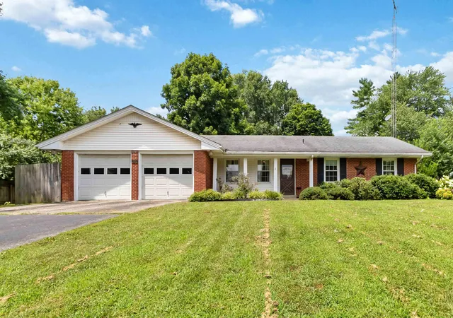 1st image of 44 Lexington Ct, Danville, KY 40422 | MLS# 26016627