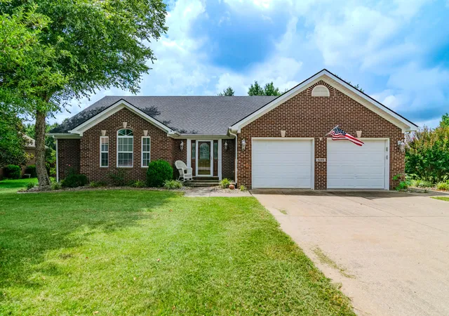 Homes for sale in Richmond, KY | 526 General Cruft Dr, Richmond, KY 40475 | MLS# 26016540